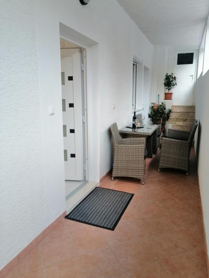 Marivo Apartment *