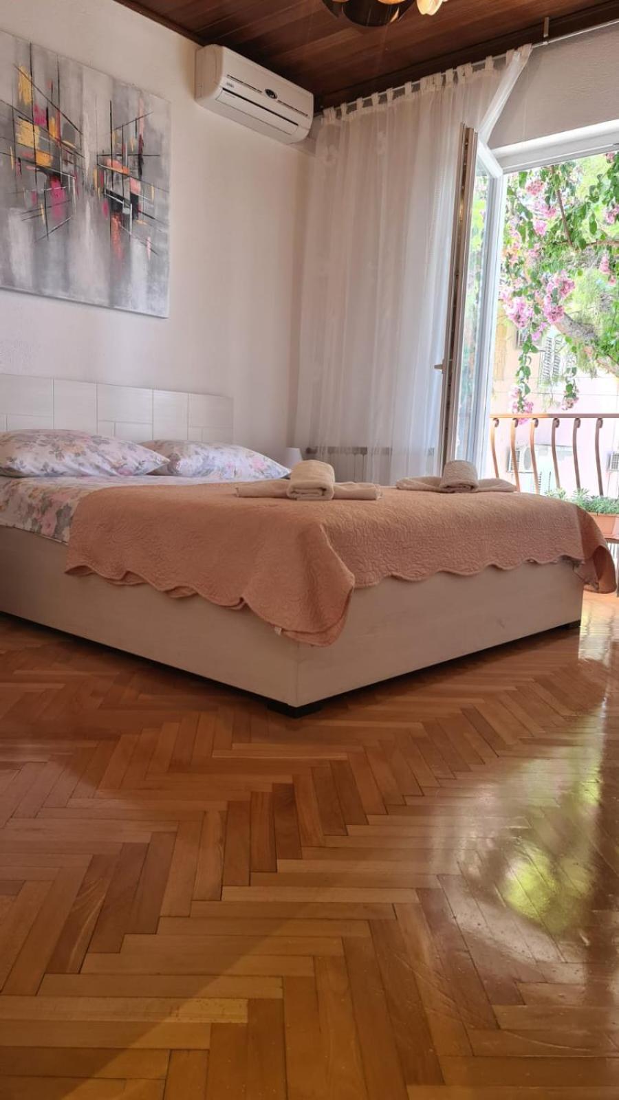 Apartment Marivo *